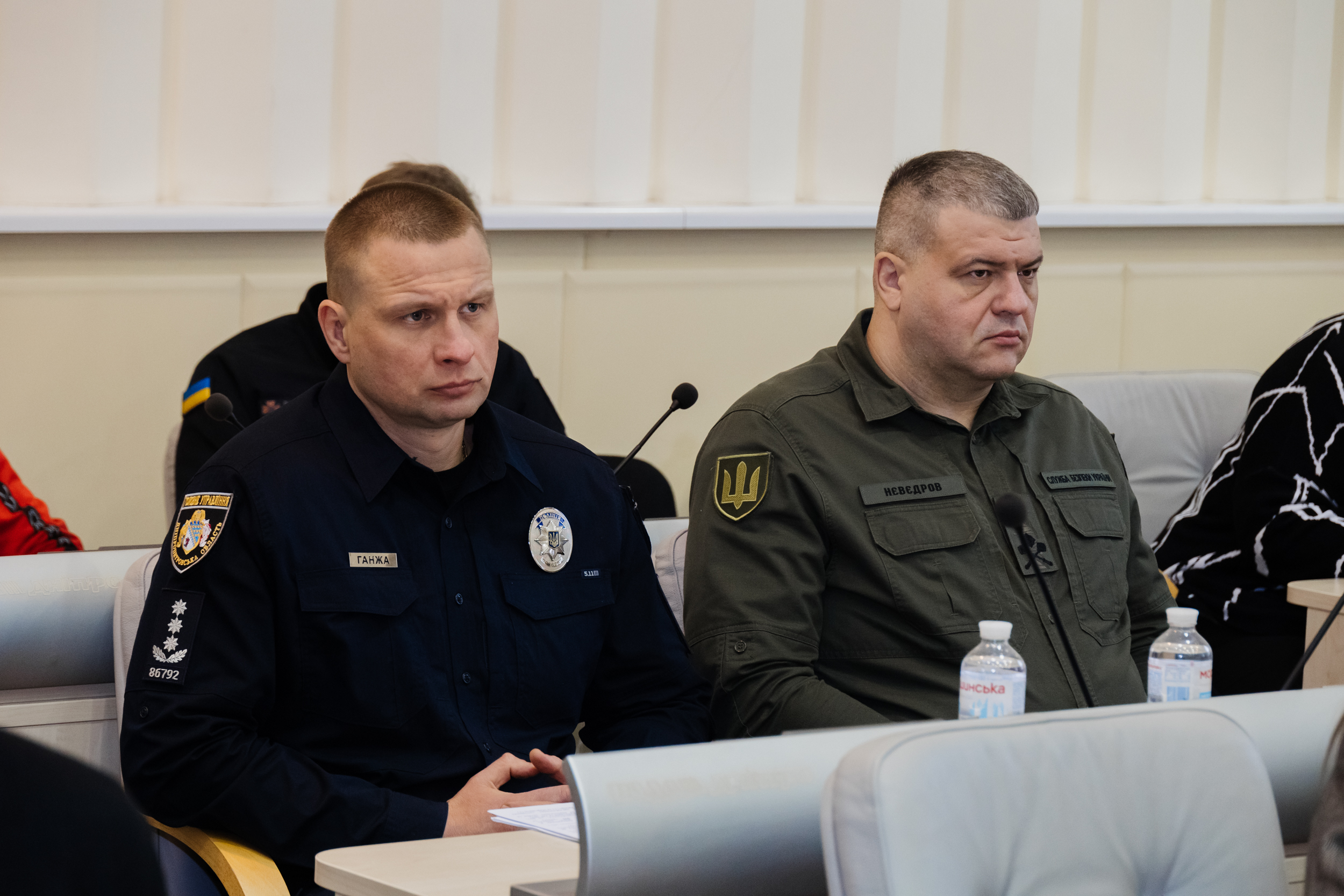 Начальник Нацполіції Дніпропетровської області Олександр Ганжа та начальник УСБУ у Дніпропетровській області Дмитро Нєвєдров