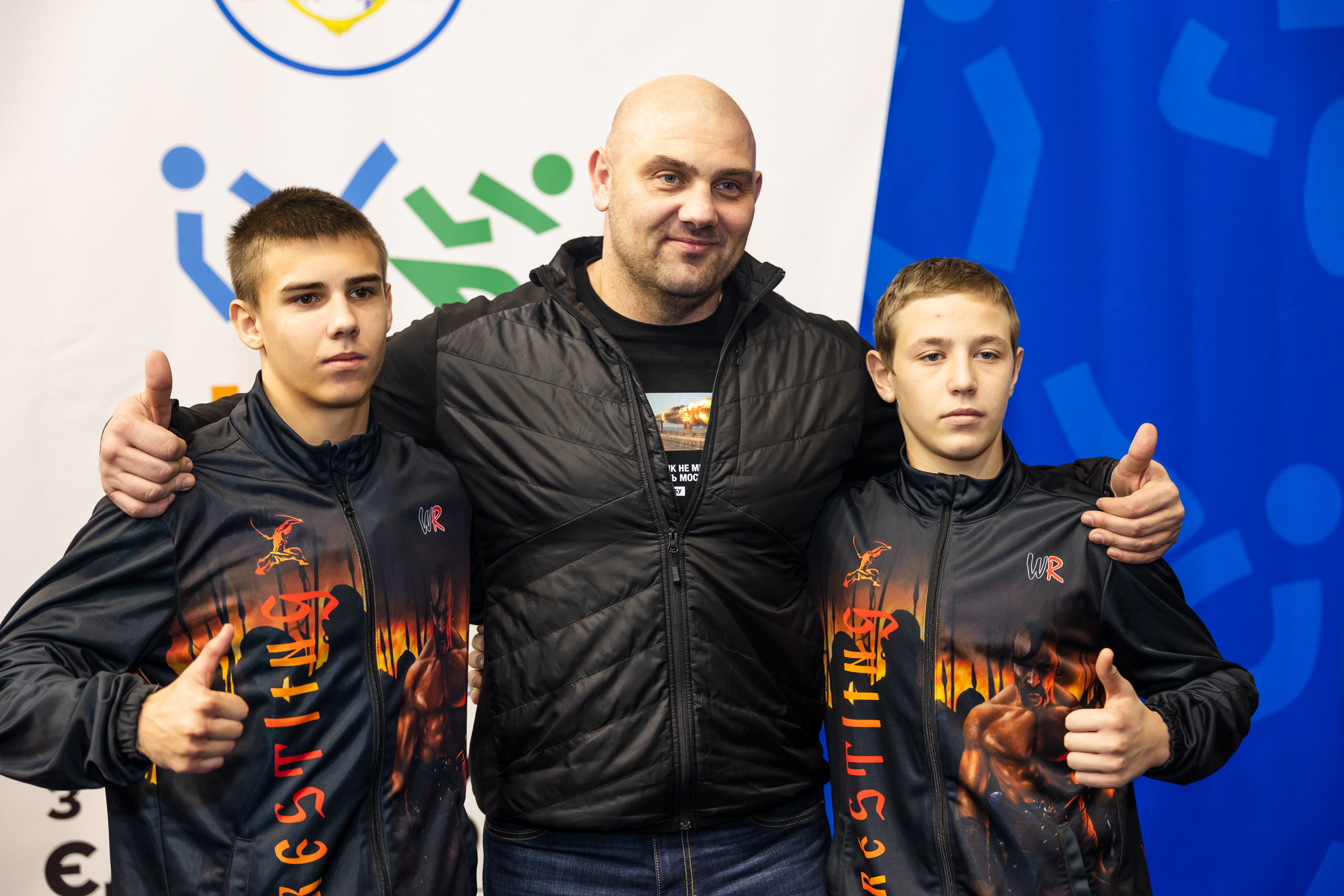  Сергій Лисак з юними спортсменами 