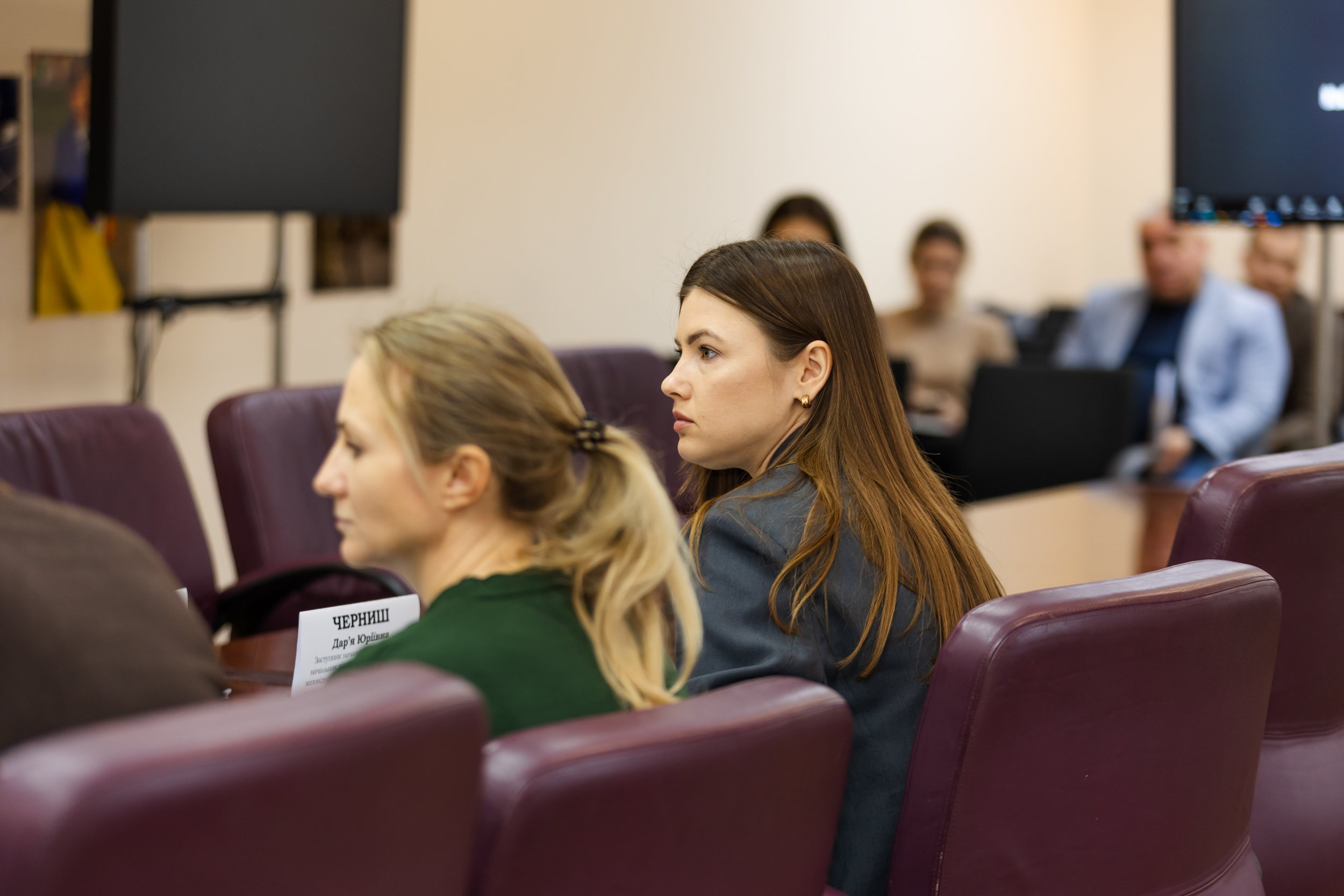 Представники місцевої державної надзвичайної протиепізоотичної комісії при ОВА