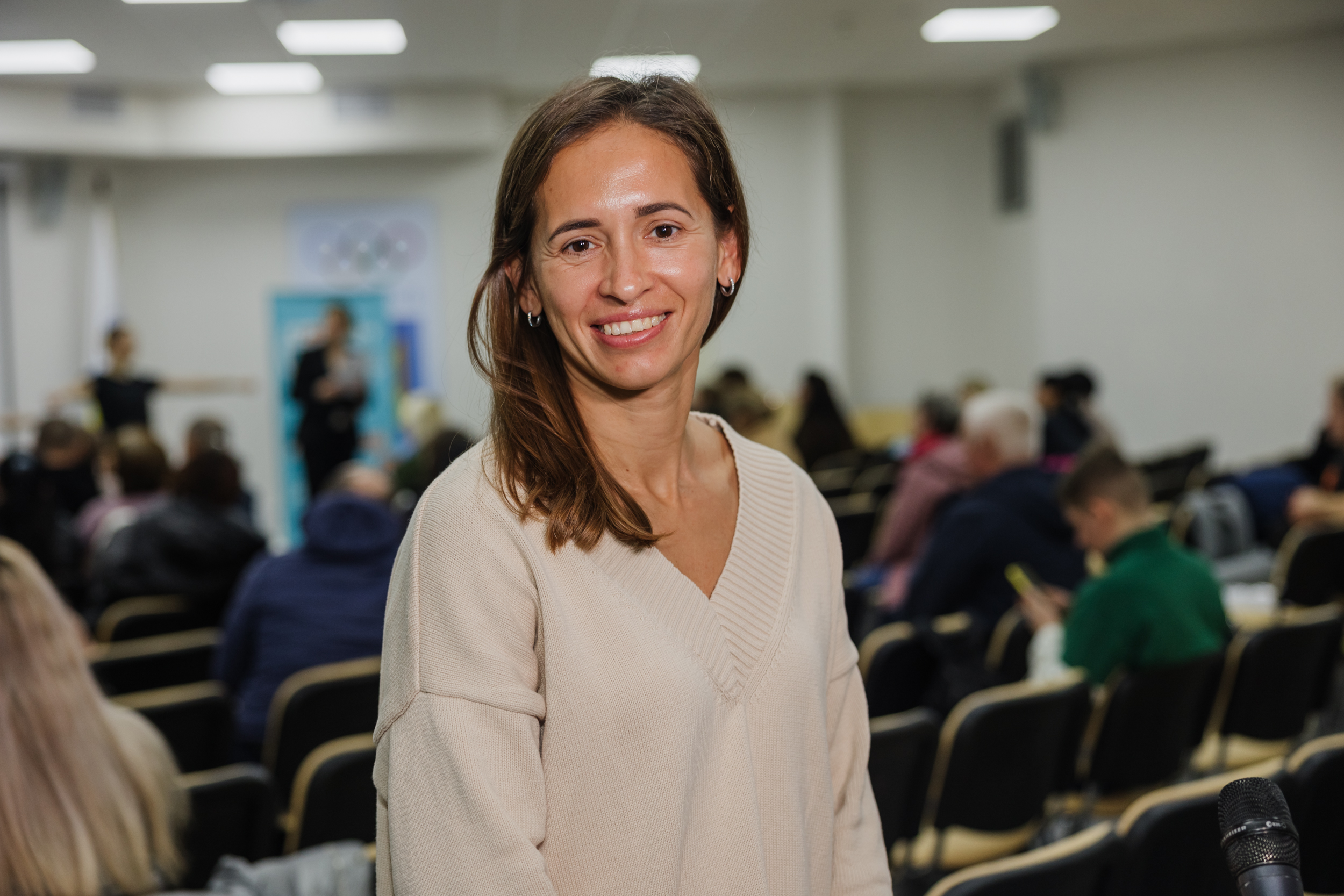 Підтримати педагогів прийшла паралімпійська чемпіонка, амбасадорка проєкту Оксана Ботурчук