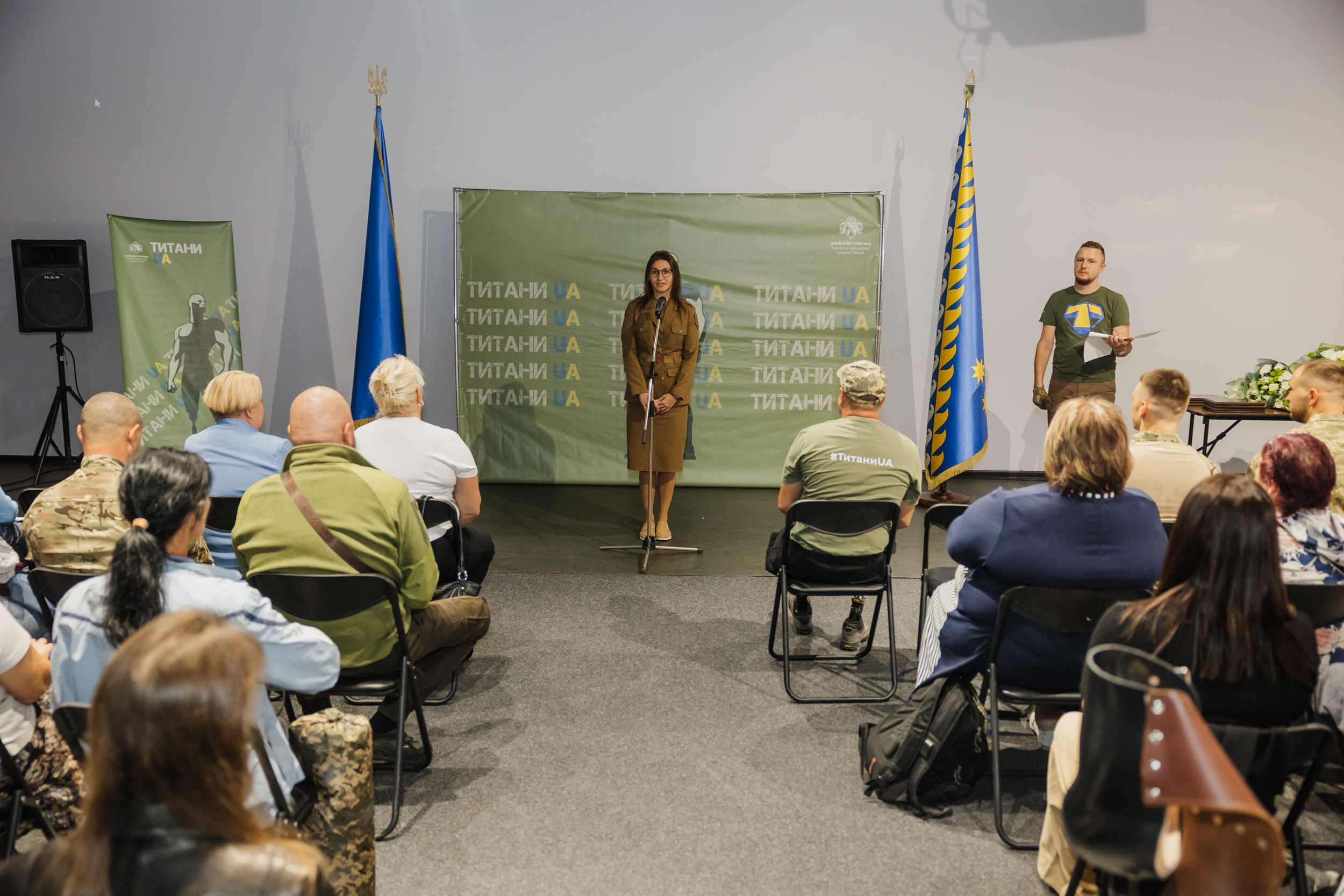 Надія Задорожна виступила з вітальним словом перед присутніми 