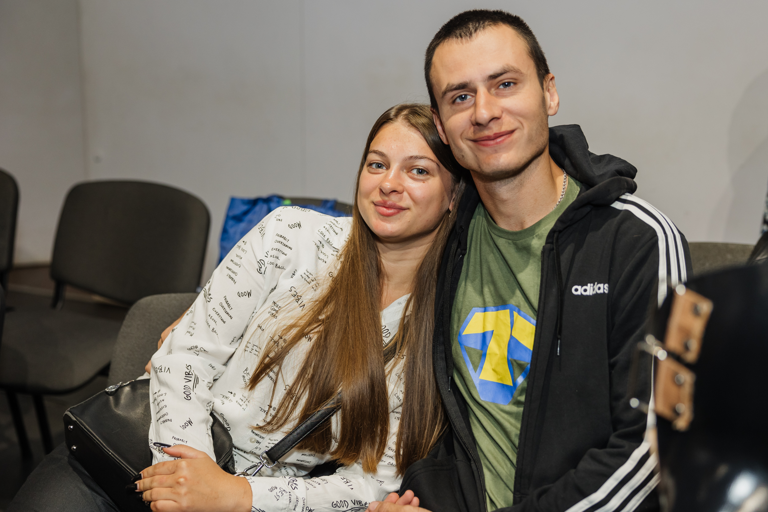  Амбасадор проєкту ТитаниUA з дівчиною