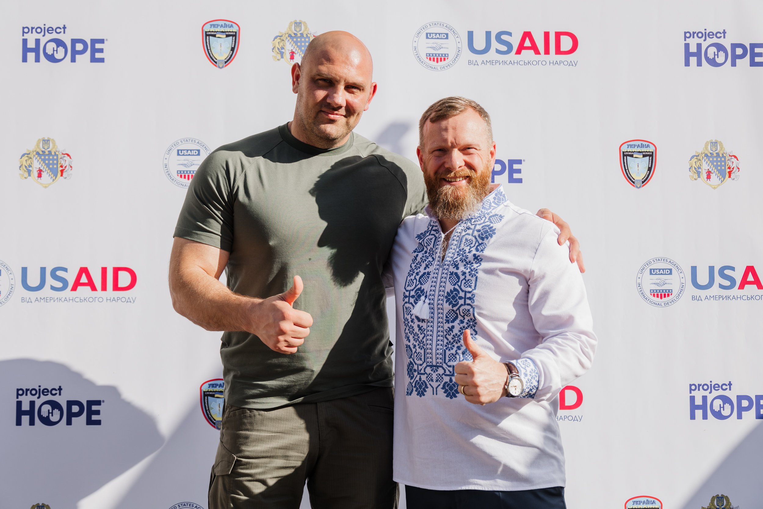 Начальник ОВА Сергій Лисак та програмний директор міжнародної організації Project HOPE Кейн Кортелліно.