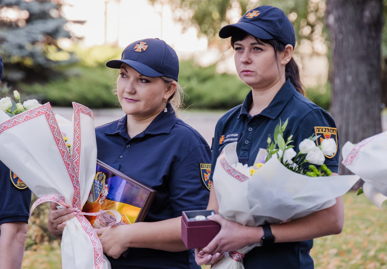 Нагороджені працівниці ДСНС