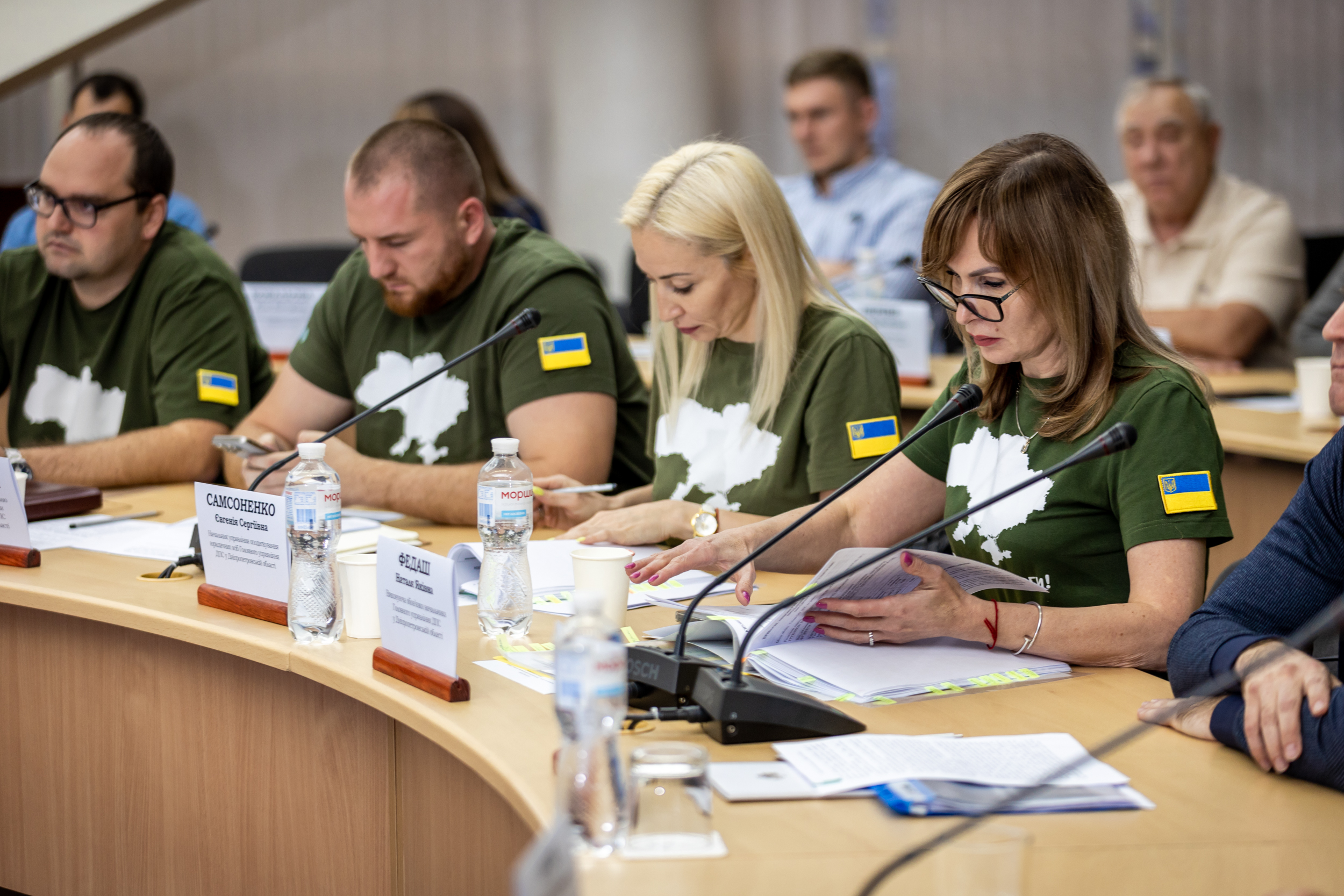 Представники податкової служби