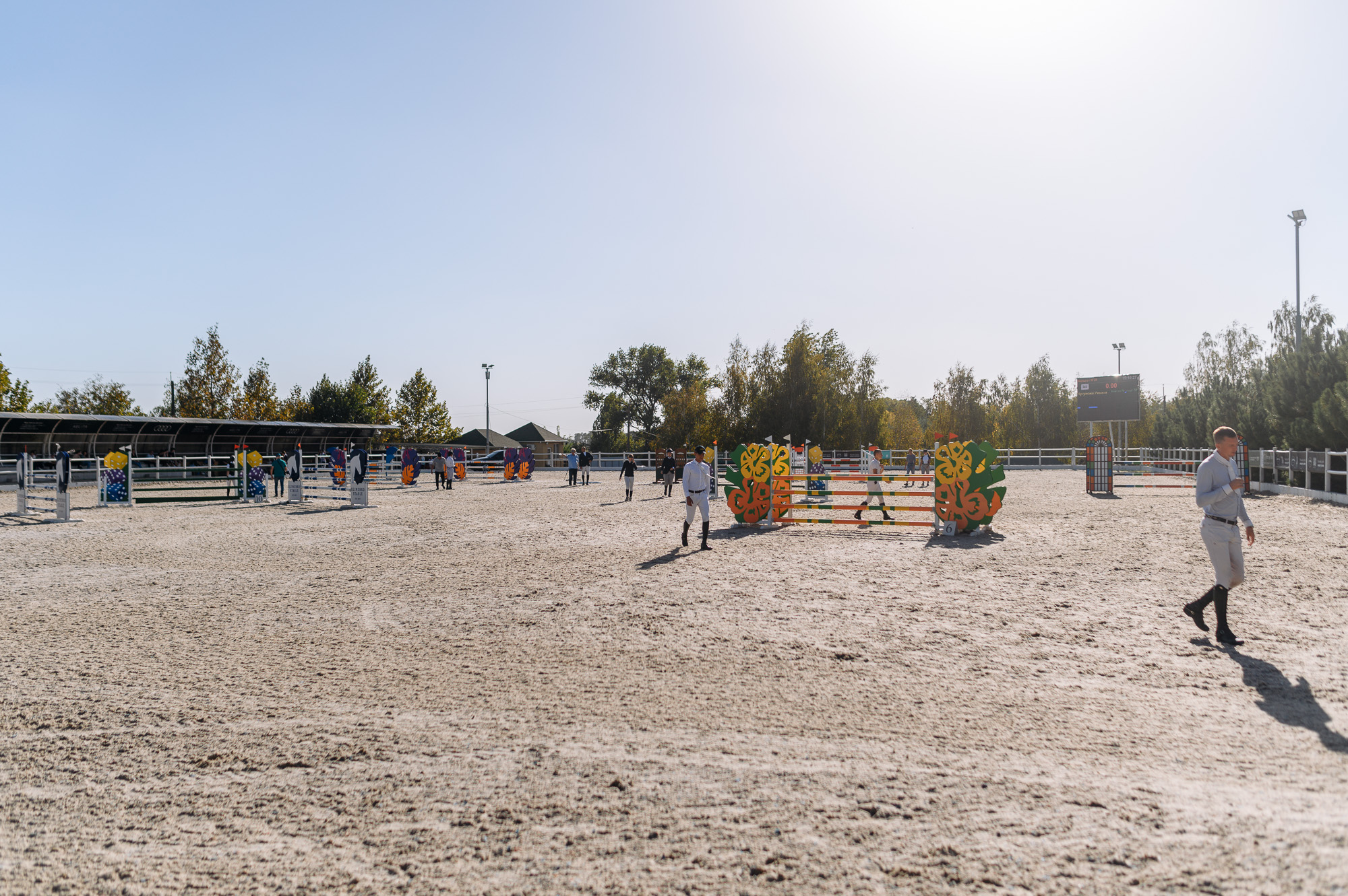 Вершники долали перешкоди різної висоти