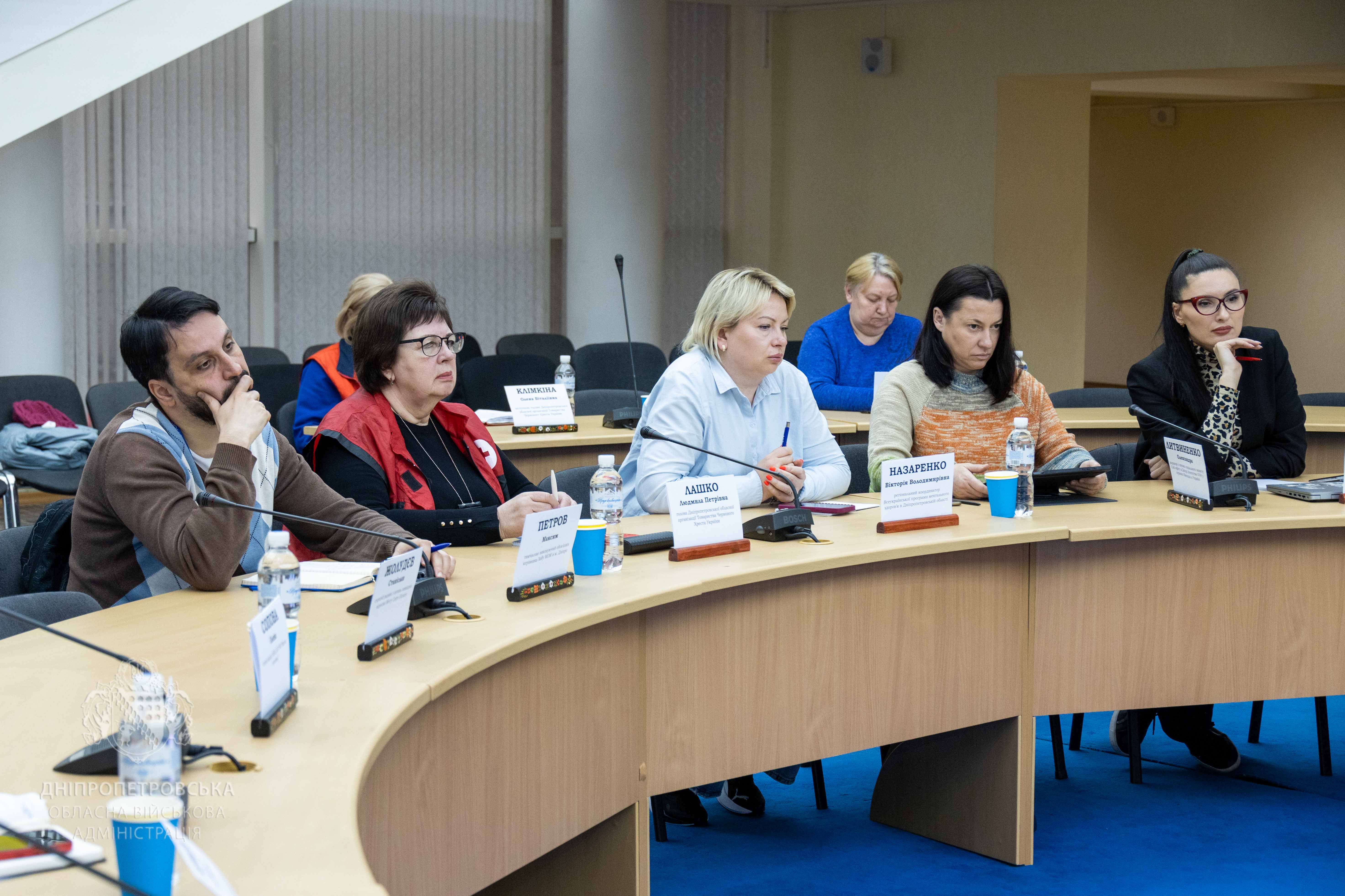 До зустрічі, на якій підписали меморандум, долучилися представники різних благодійних організацій