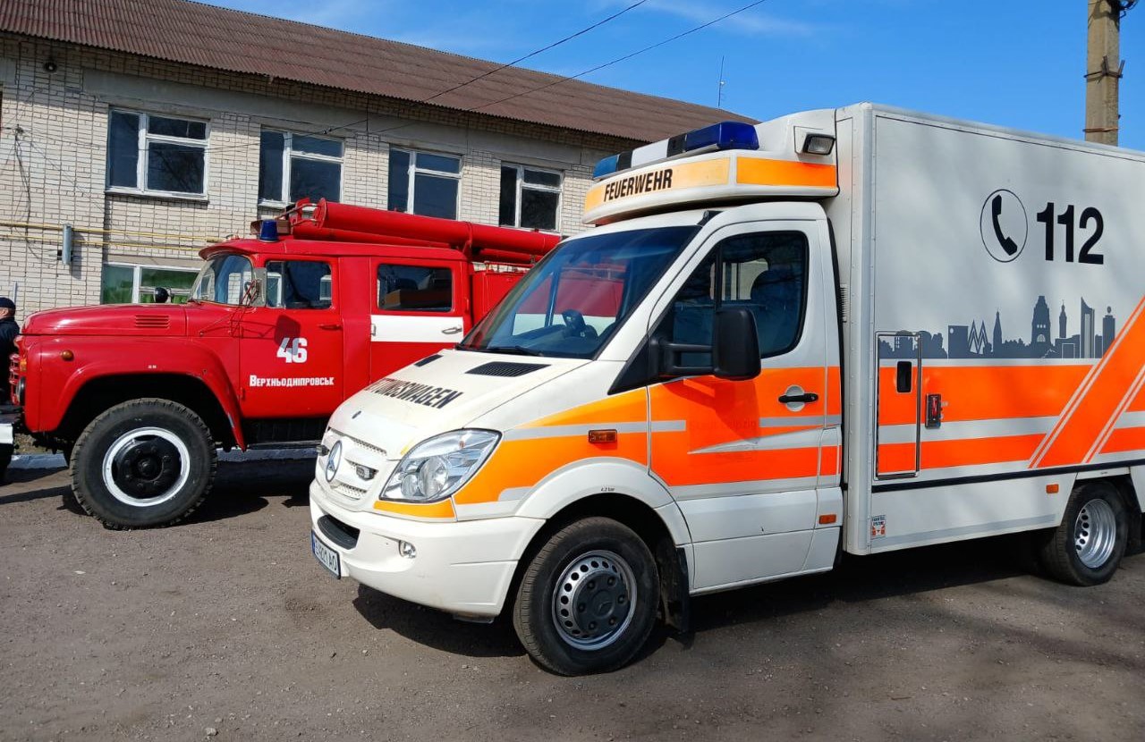 Спецавтівки, які будуть обслуговувати громадян громади