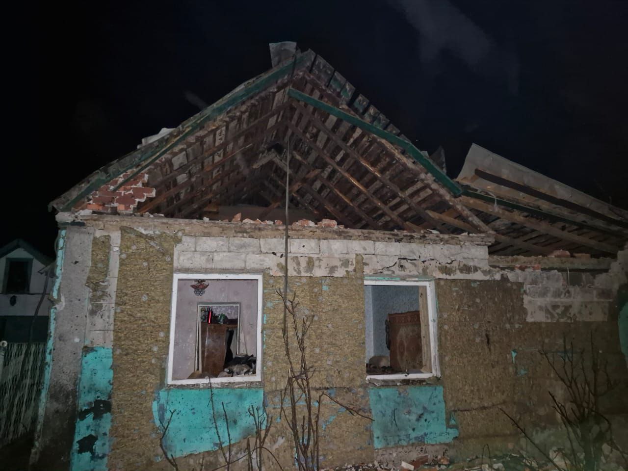 Потрощений приватний будинок у Дніпрі