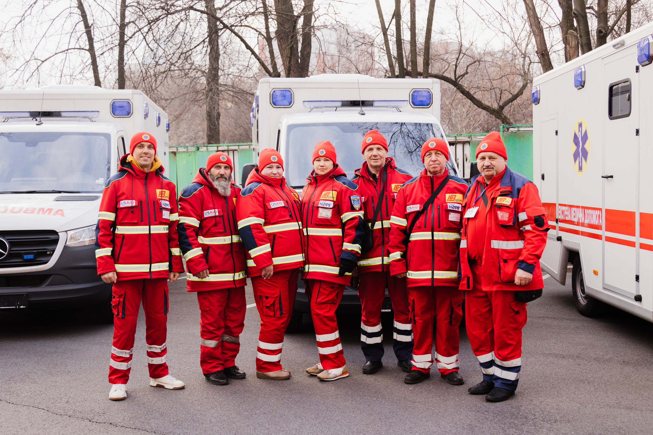 Команда кваліфікованих медиків