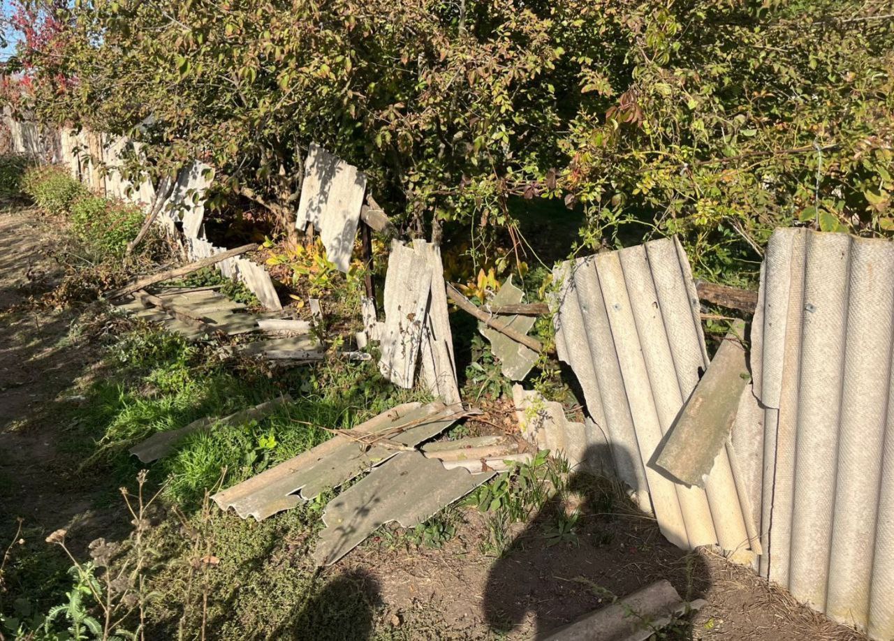 У приватному будинку пошкоджений дах