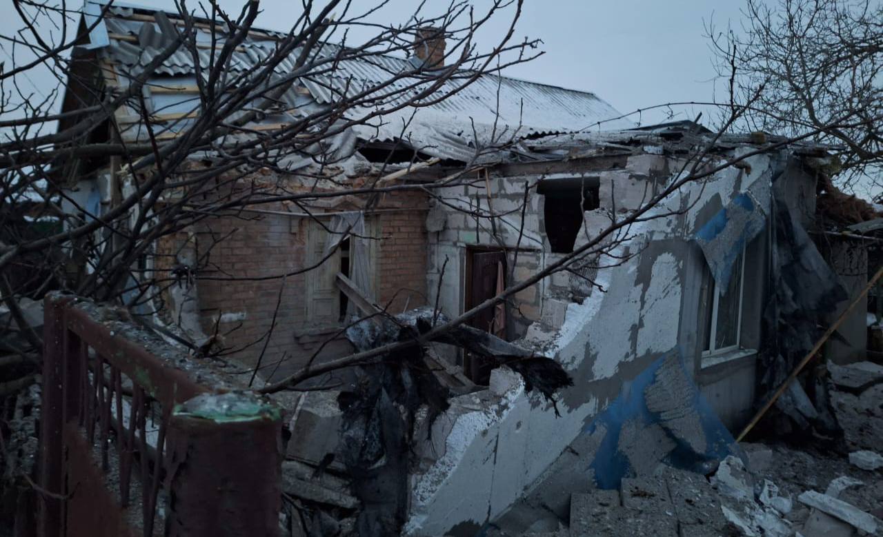 Руйнування на приватному подвір’ї у Нікопольському районі