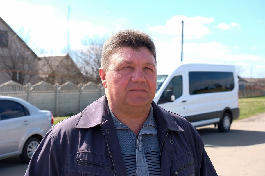 Юрій Ярошенко: «Це прямий шлях до райцентру, а там опорна школа, селищна рада, лікарня, магазин. Але дорога геть зіпсувалася, доводилося людям їздити в об’їзд – за 50 км»