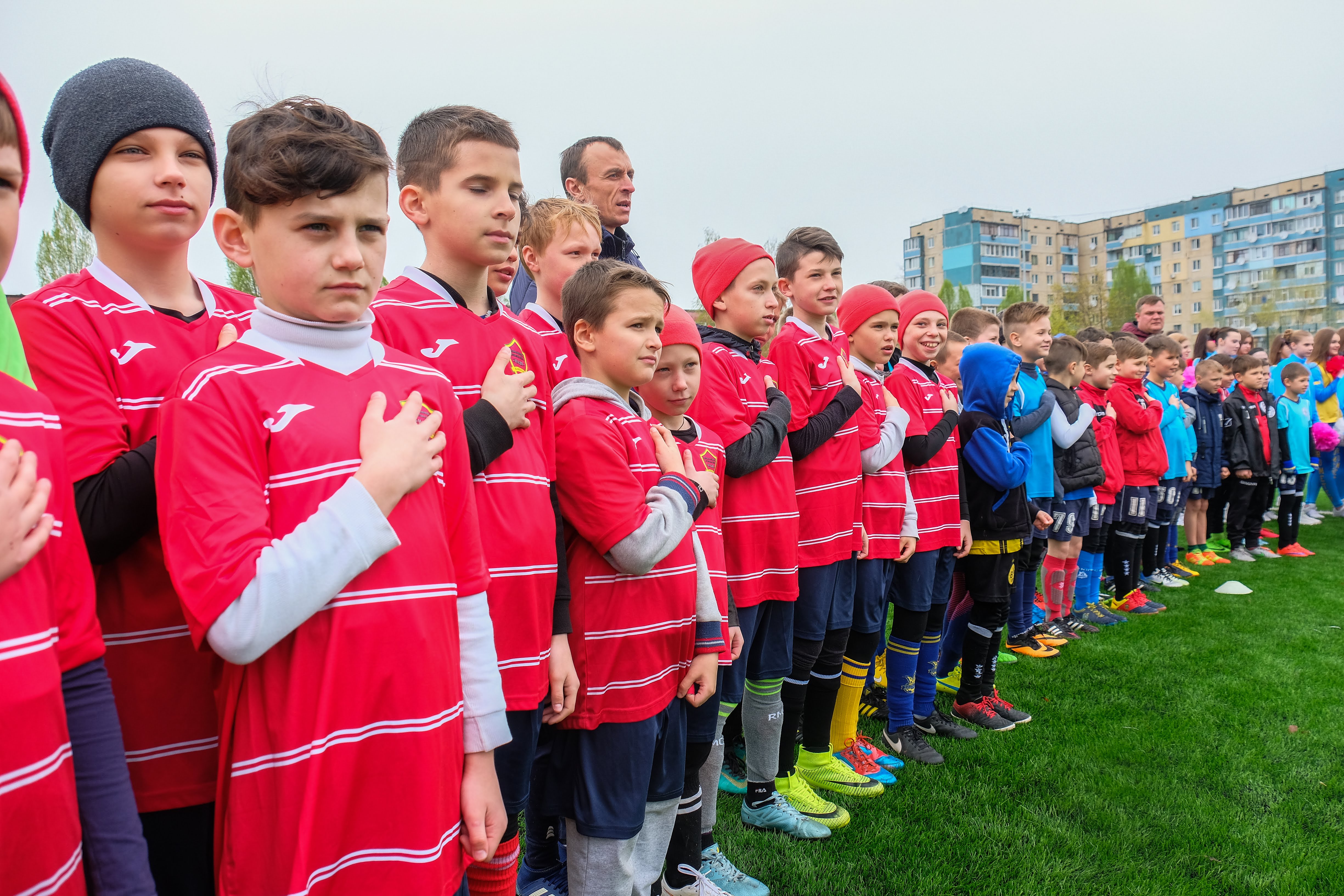 Урочистий момент – відкриття стадіону