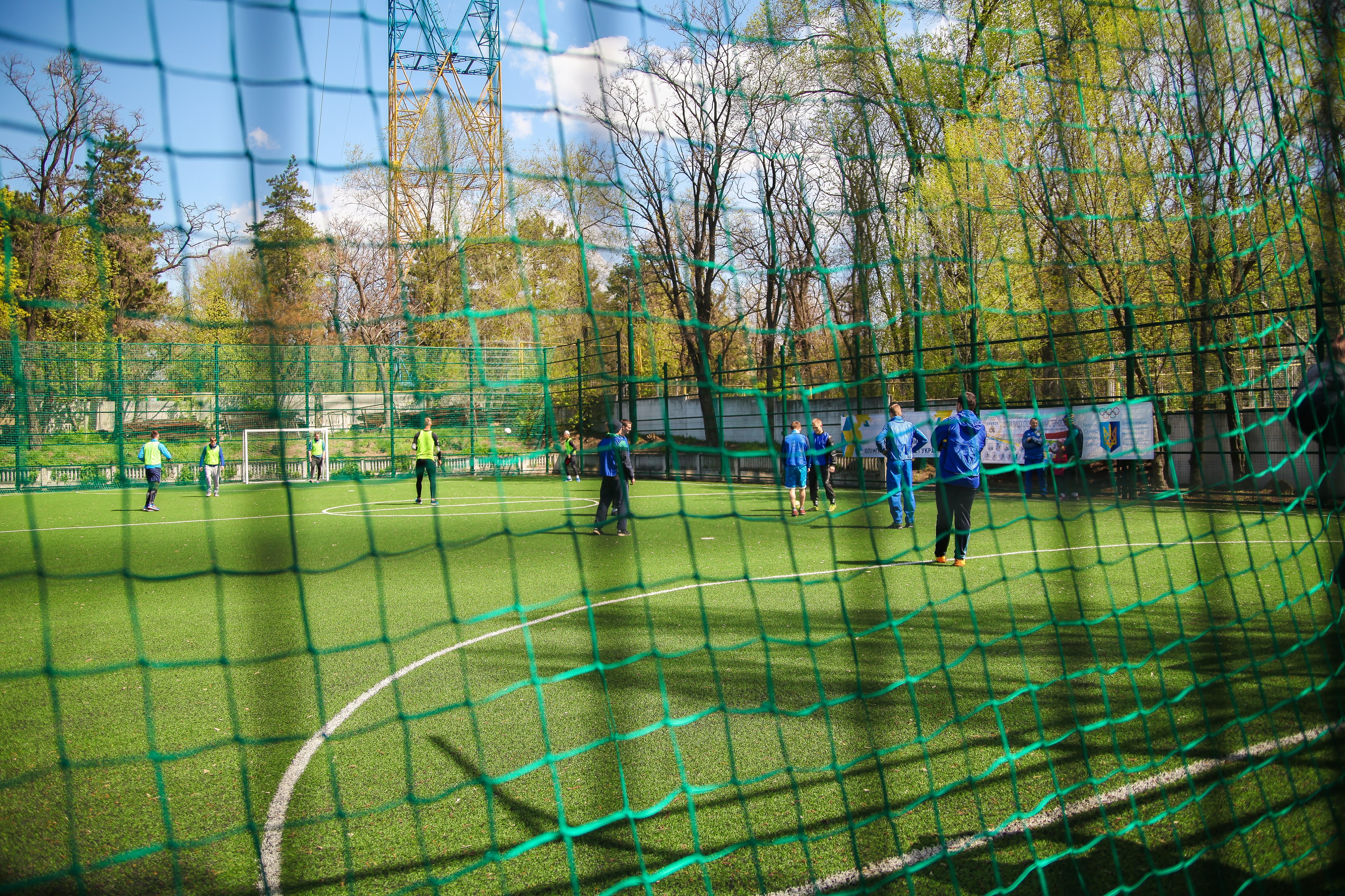 До тренувального процесу спортсменів обов’язково входять ігрові види спорту