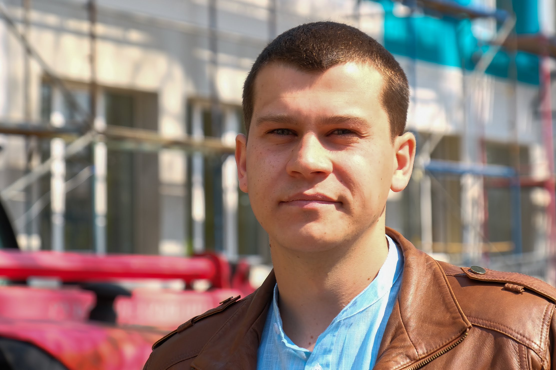 «У садочку повністю замінили покрівлю та усі внутрішні комунікації – водопостачання, опалення, каналізацію. Утеплили фасад, встановили вогнестійкі вікна та двері», - представник підрядної організації Сергій Піскоха