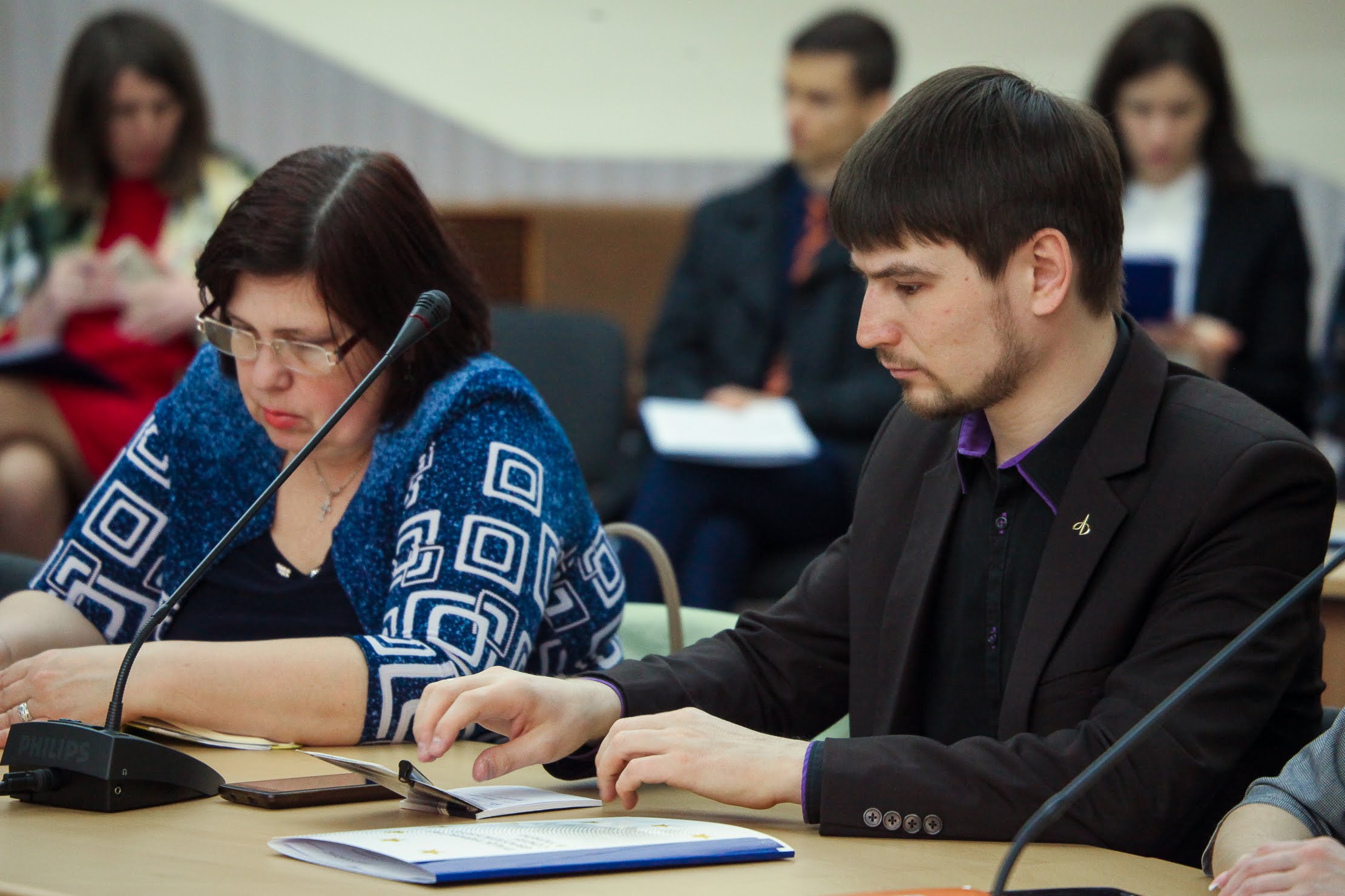  ...громадським організаціям.