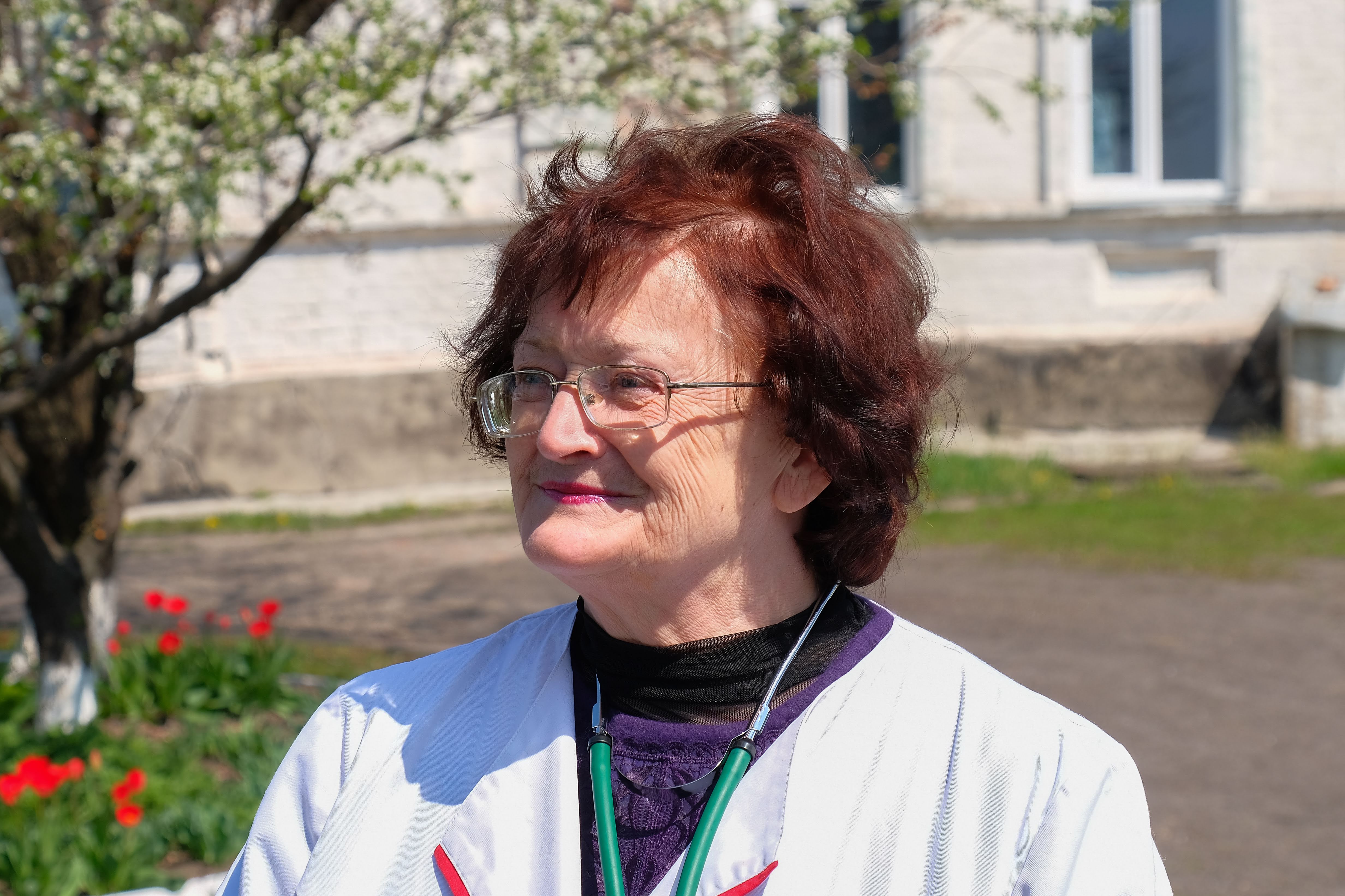 «Свого часу тут розміщувалася лікарня. Згодом її реорганізували в  амбулаторію сімейного типу з денним стаціонаром на п’ять ліжок. Сьогодні будівля в аварійному стані», – наголосила Ганна Голод. 