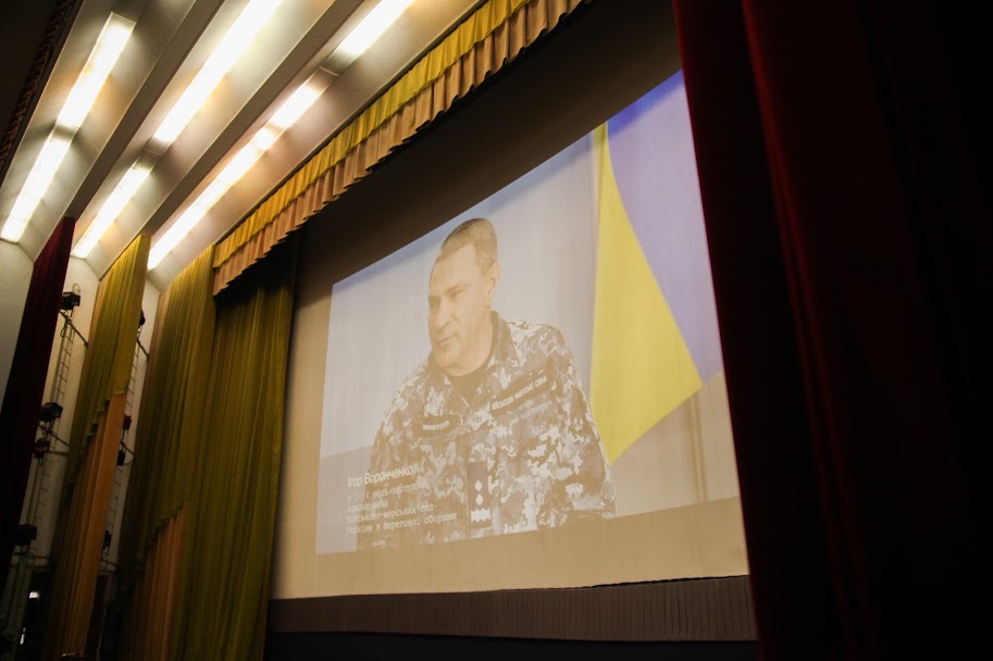 Автор стрічки - військовий кореспондент