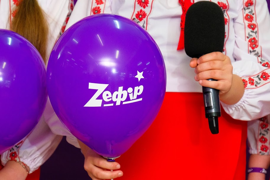 За перемогу змагаються тисячі хлопців та дівчат