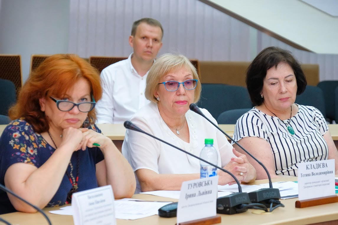 Обговорювали перспективи впровадження соціального замовлення в Дніпропетровській області...