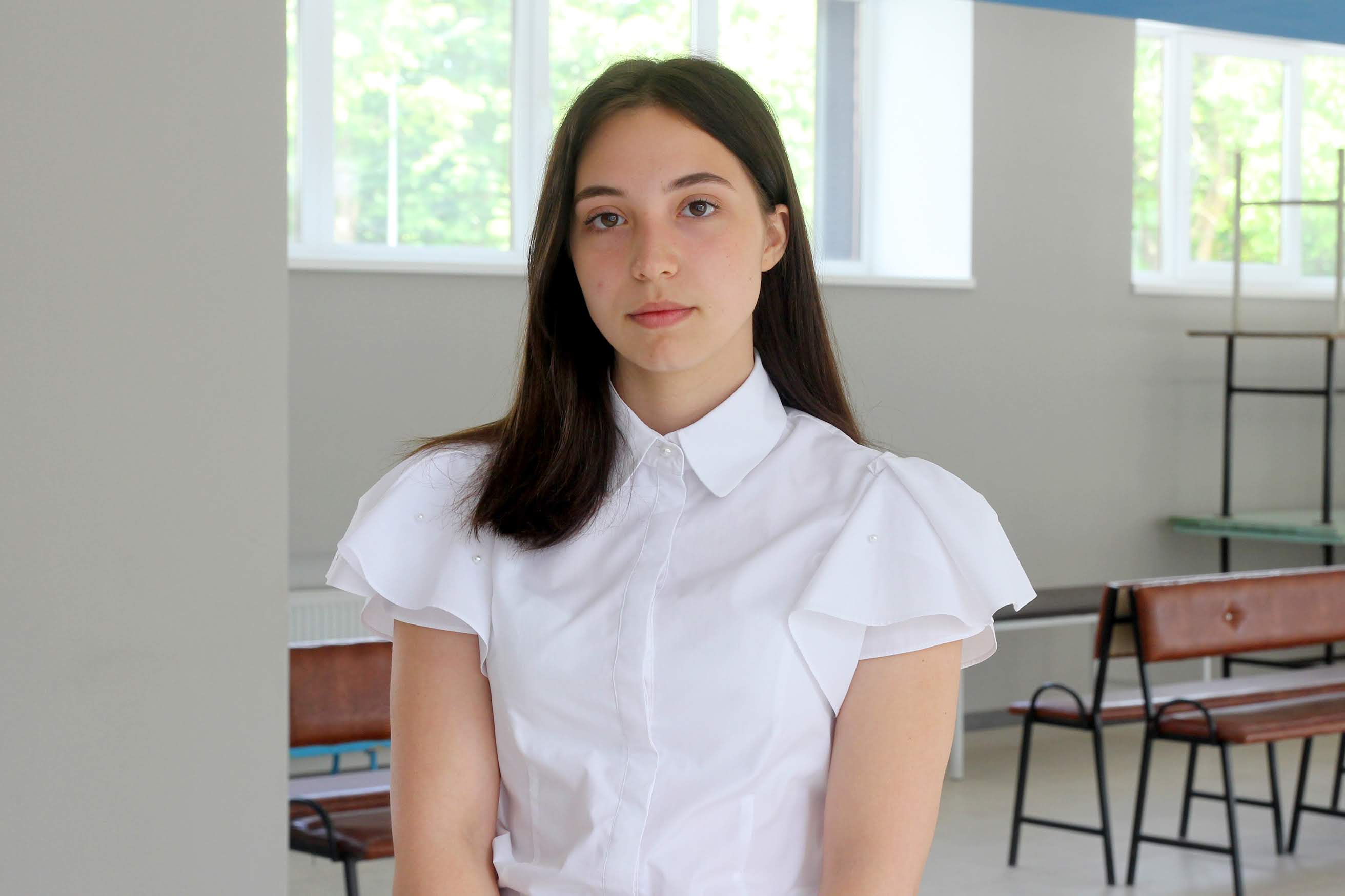 «Я перевелась у цю школу нещодавно. Була вражена яскравою палітрою кольорів», – учениця десятого класу Наталія Попович