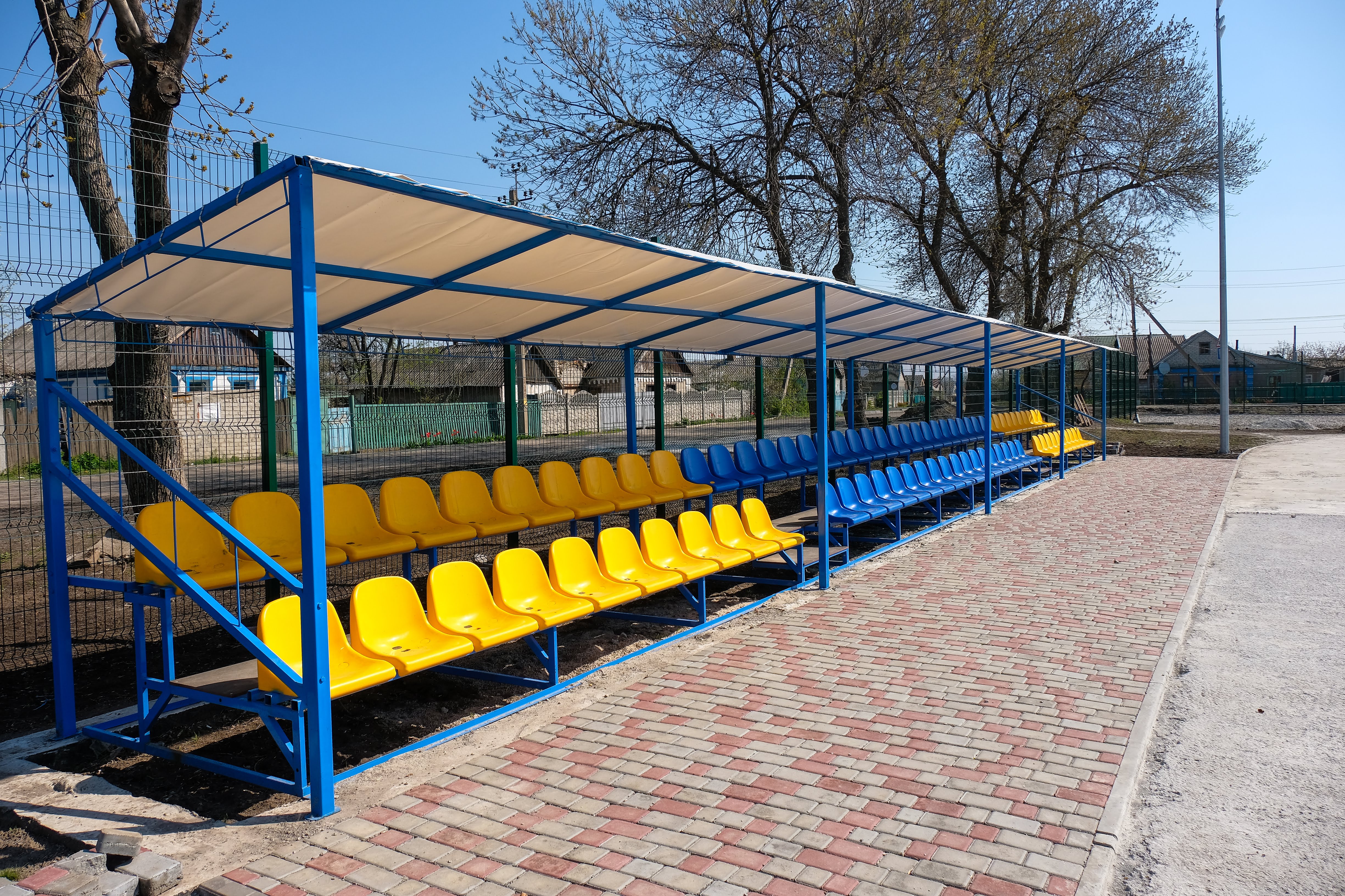  Трибуни для вболівальників.