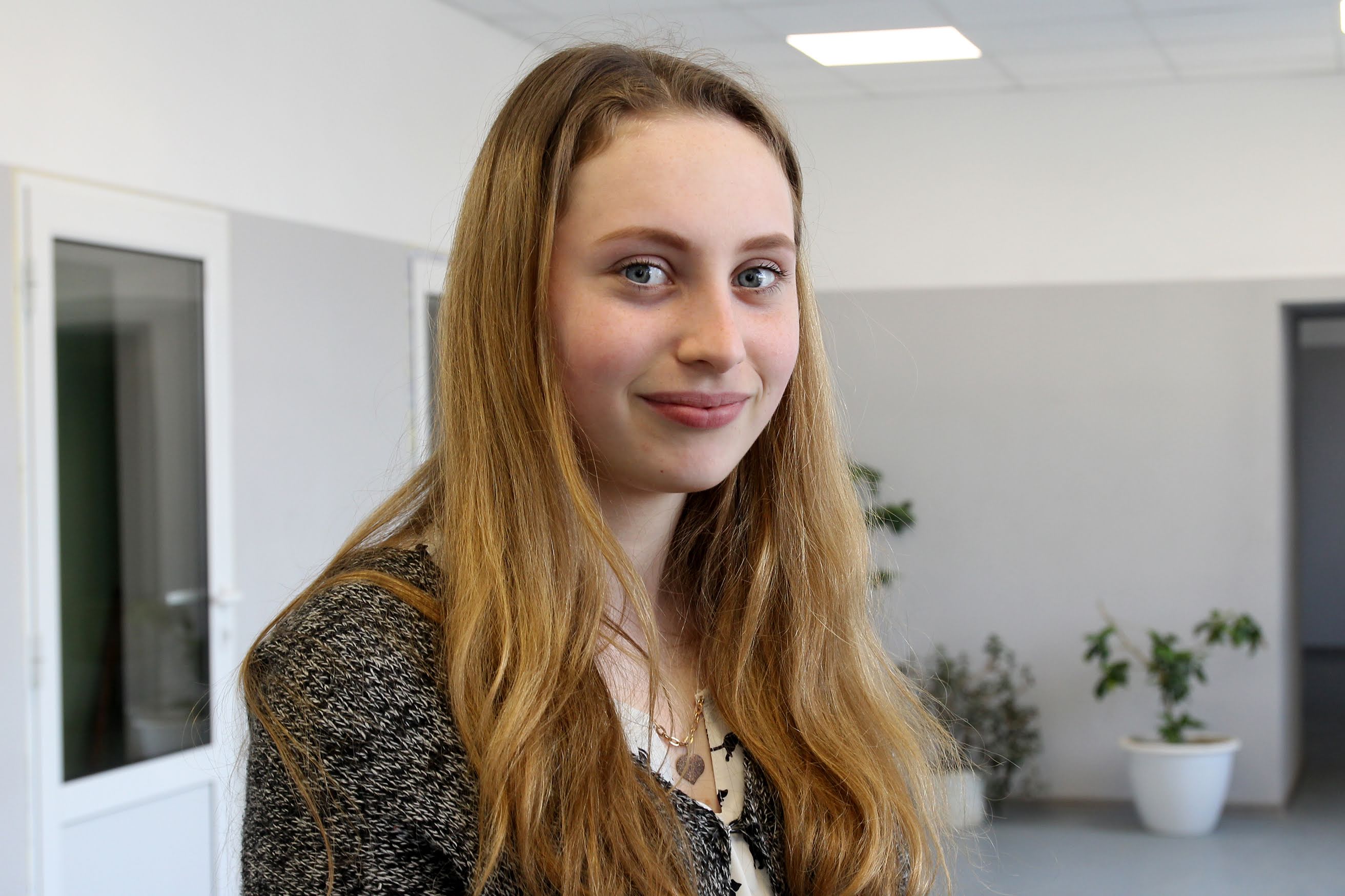 «Думаю, що після повної реконструкції моя школа буде відповідати всім європейським стандартам», – десятикласниця Марина Нор