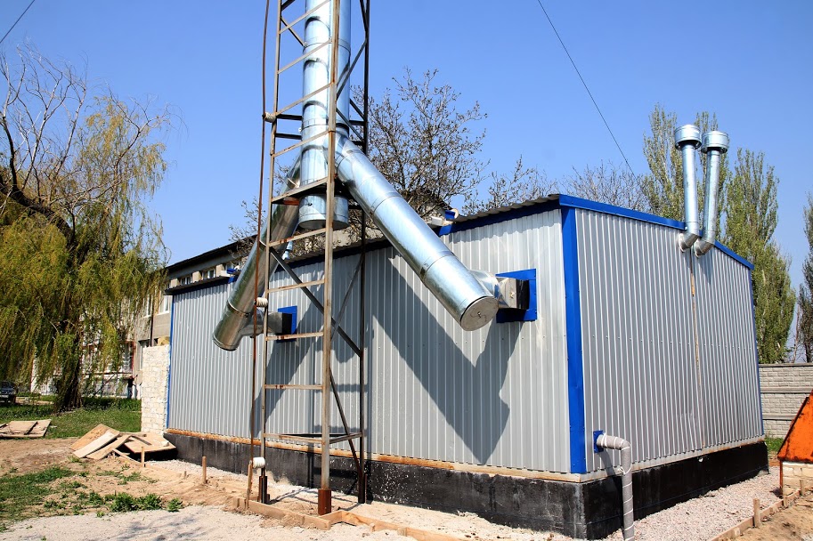 Ремонтники модернізували шкільну котельню,..