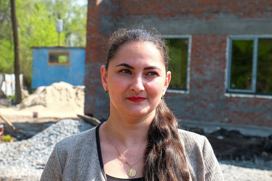 Каріне Чуєва: «Радіємо, що один із малих групових будинків зводять у нашому селі. Це справді необхідність для сиріт і дітей, позбавлених батьківського піклування»