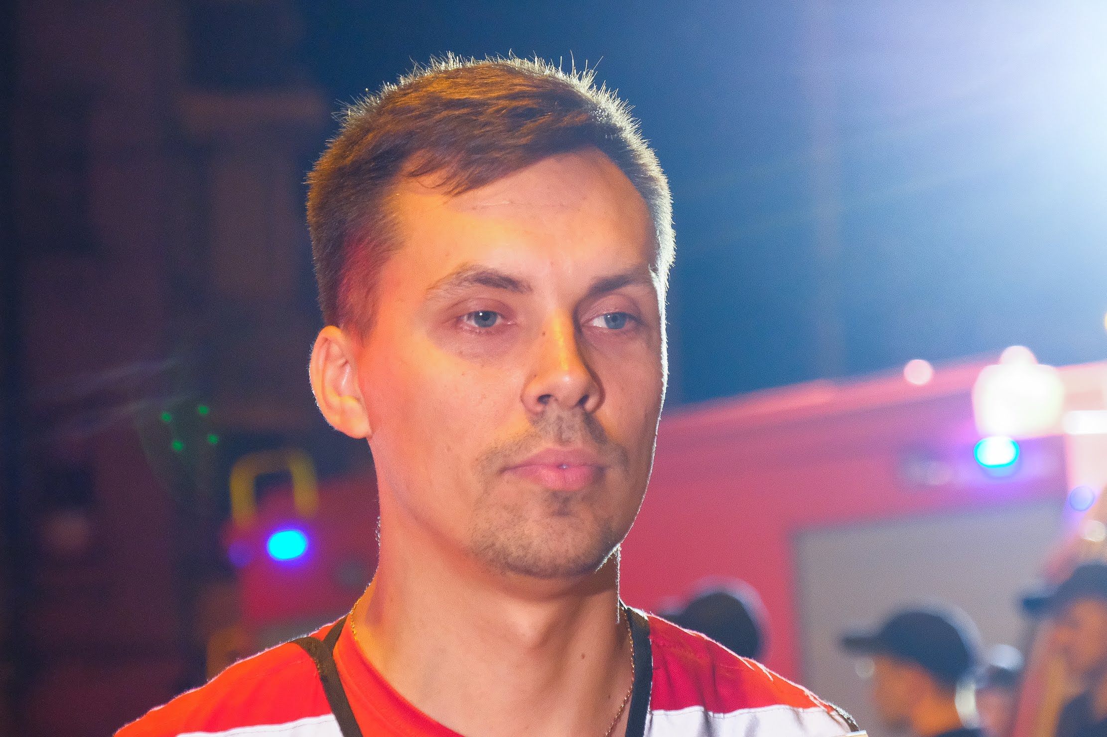 «Під час терактів усе потрібно робити надзвичайно швидко. Адже коли йдеться про людське життя, час грає проти нас», – фельдшер медицини невідкладних станів Віктор Пальчинський
