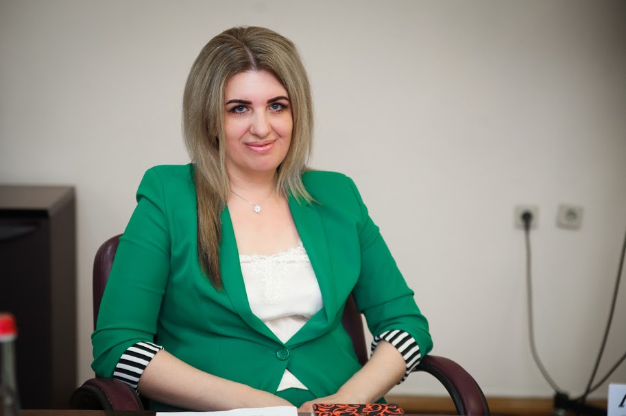 За словами Олени Лічманенко, вже завтра - семінар для представників громад