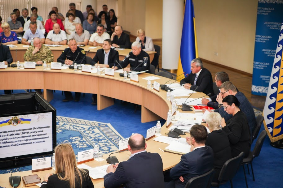 Зокрема, говорили про освіту