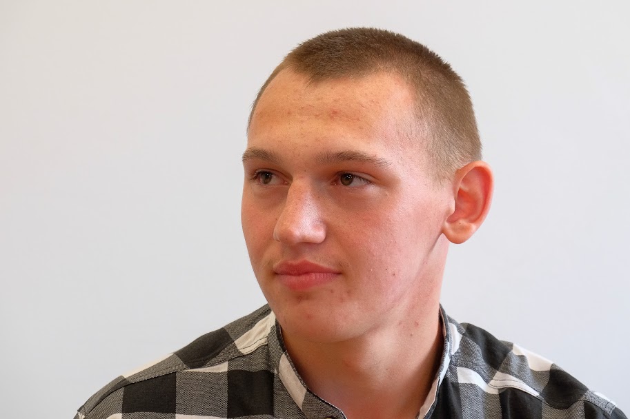 «В цьому корпусі з’явилося багато чого нового. І інтер’єр яскравий, і сучасні проектори», – Максим Білов