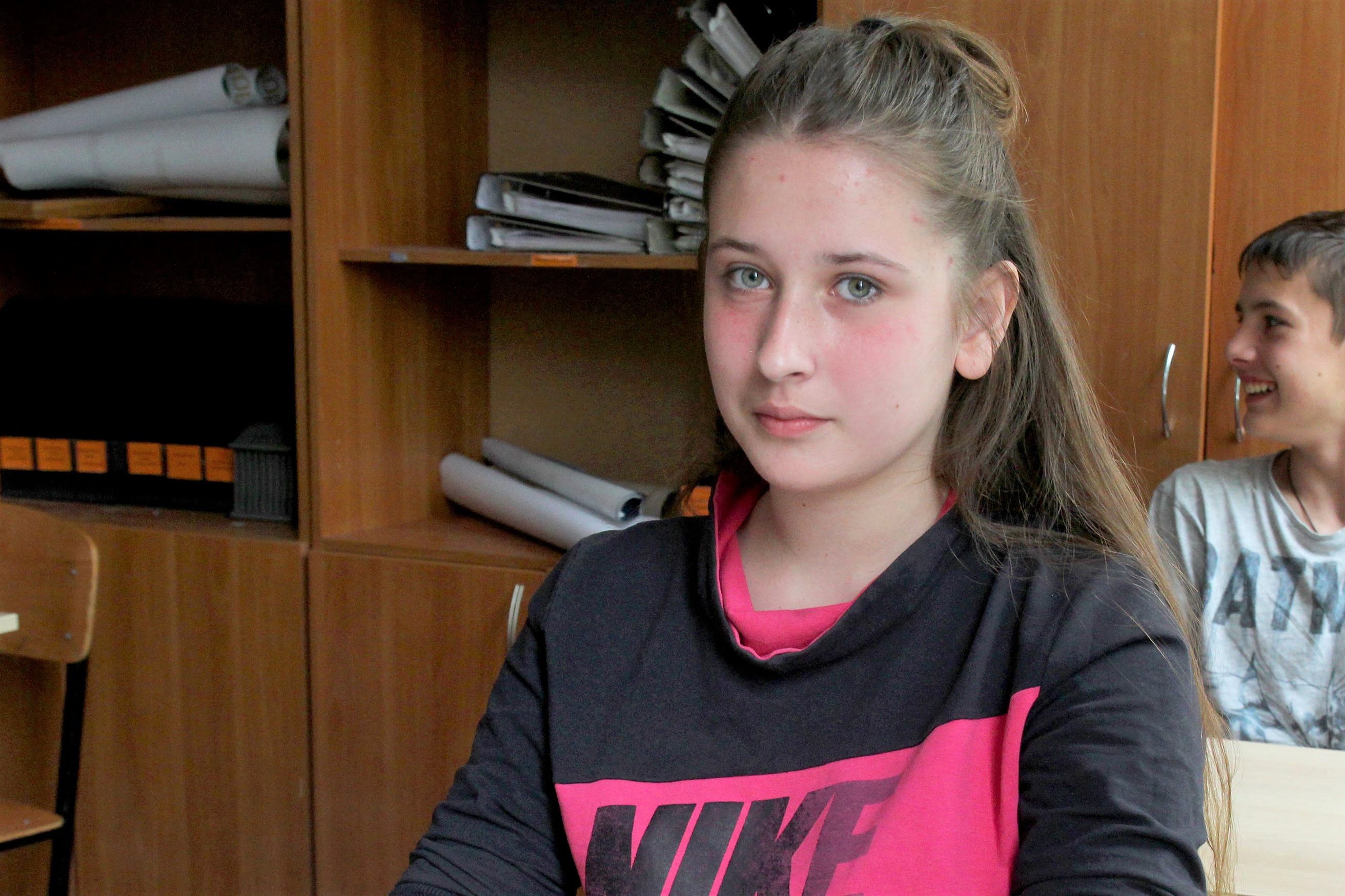 «Мені подобається, що школа стає різнобарвною та сучасною», –восьмикласниця Дар’я Золотаревич